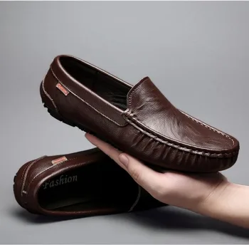 Мъжки ежедневни обувки от естествена кожа, Луксозни Маркови Меки мъжки Лоферы, Мокасини, Дишащи черни обувки за шофиране без скрепителни елементи, по-Големи размери 38-44