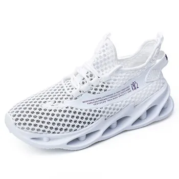 Мъжки обувки 2023 г., нова лятна обувки с дишаща мрежа, младежта лека амортизирующая спортни обувки за татко